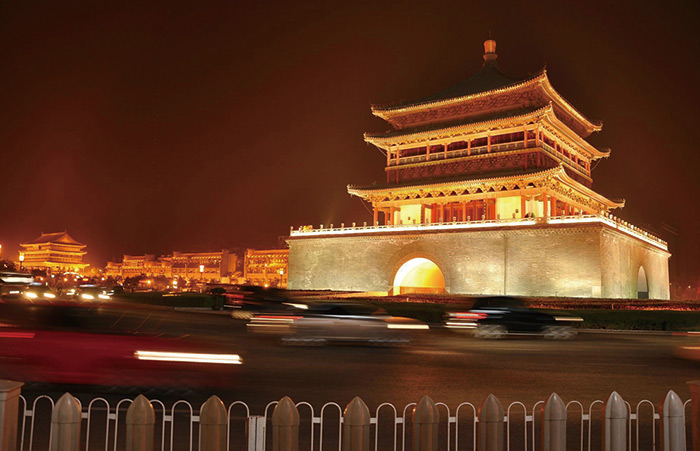昭航照明為岳陽市湘陰縣文體廣場LED景觀燈照明